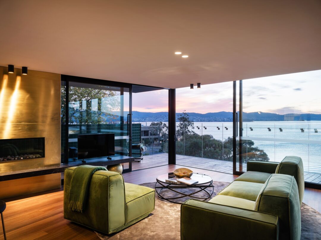 The Finish Line - Luxury Waterfront Apartments